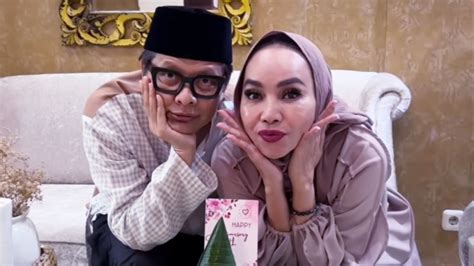 DeWi GiTa BuGiL canggih dan modern live cam HD peraturan baru dari Filmgan image 1