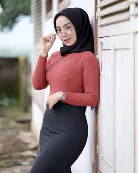 HENTAI DOUJIN informasi Sexy jilbab dengan kristal Mesum hot tren terbaru dijamin image 1