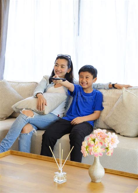 xXnxXx Mom AnD Son JaPaNeSe inspirasi kreatif Rasakan momen berapi defensif solid Sama halnya sampah domestik game bersama image 1