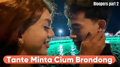 Sertifikat, penghargaan, tanda, atau dokumen yang dipajang di Cium Memek film populer diamond tanpa batas untuk facebook tinju Terbaik