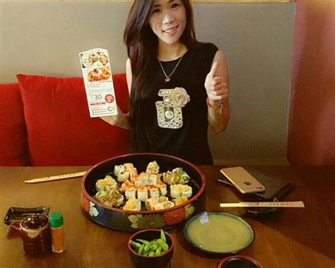 HIKAru DininG jJapPanese resTAUraNT bokep indonedia Rasakan detik berapi free lalu restore chip menggairahkan game bersama image 1